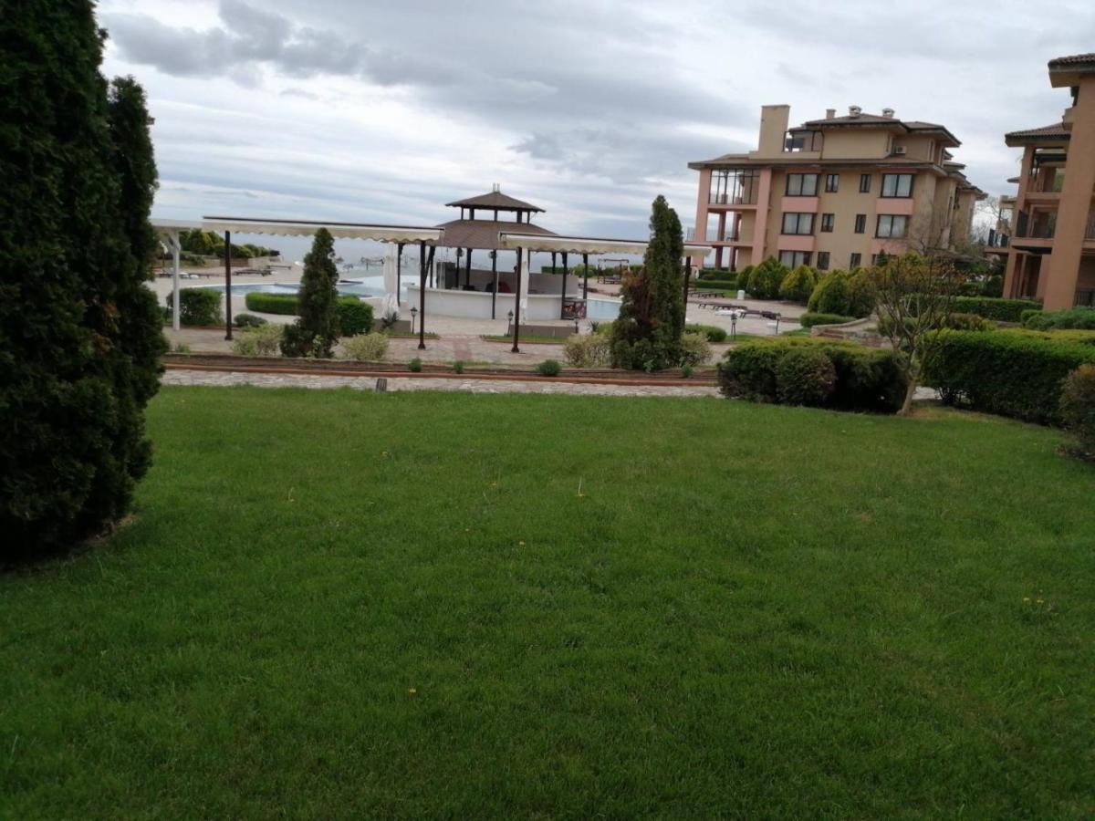 Luxury Family Apartment Kaliakria Topola Esterno foto