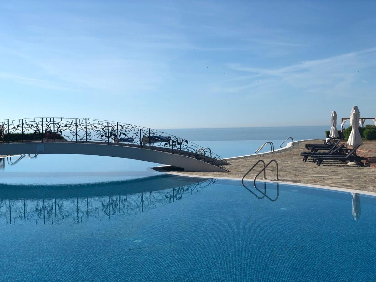 Luxury Family Apartment Kaliakria Topola Esterno foto